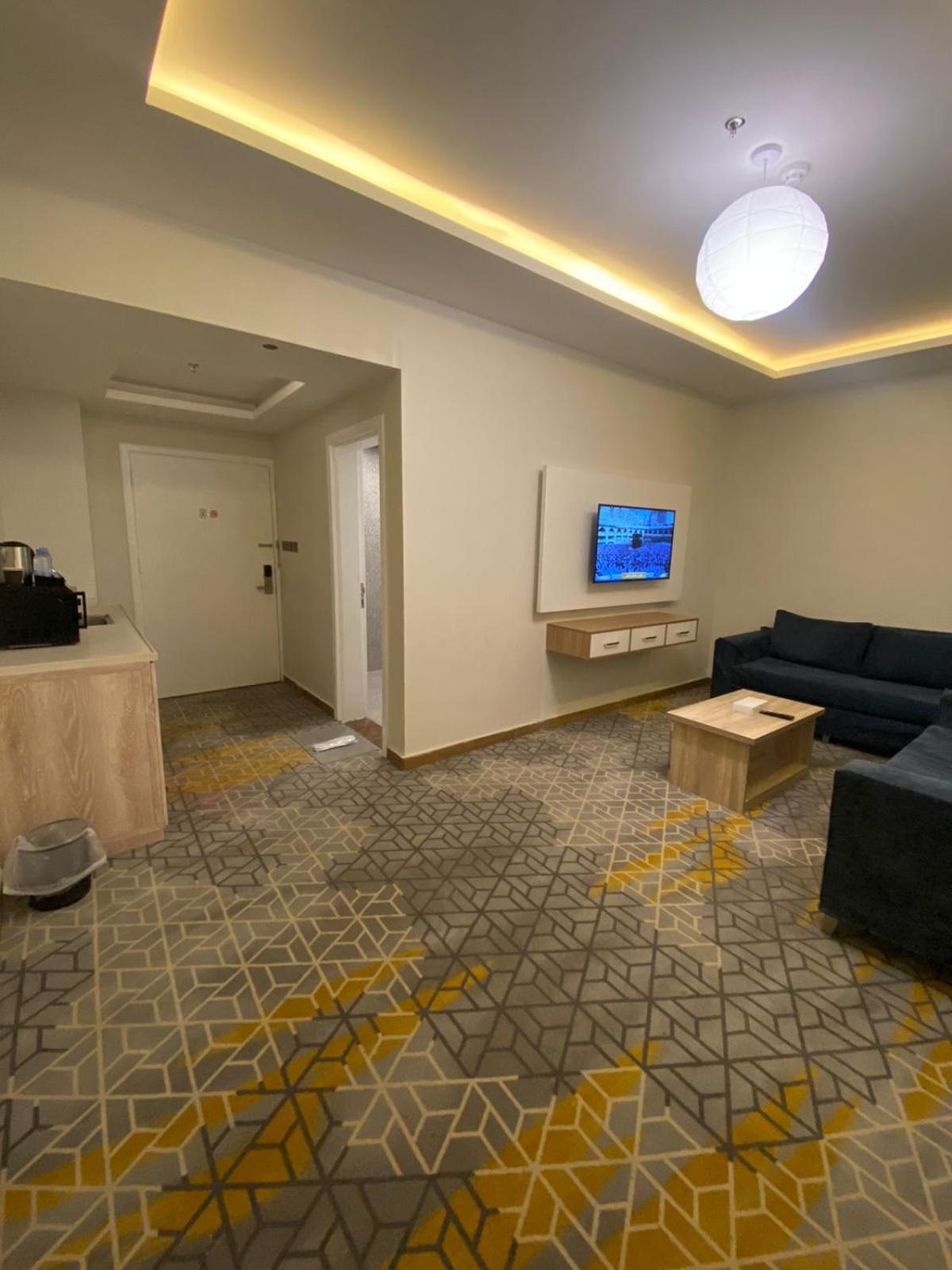 Apartment Golden Tulip