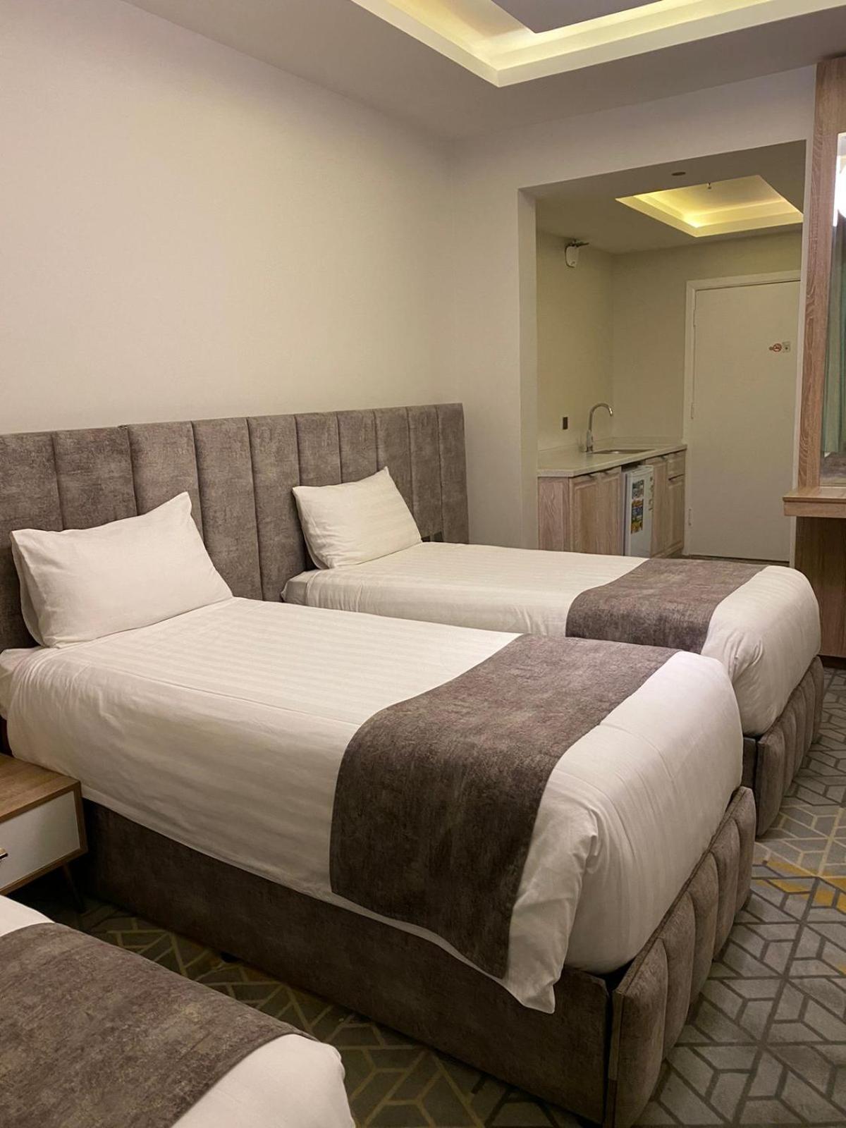 Golden Tulip Apartment
