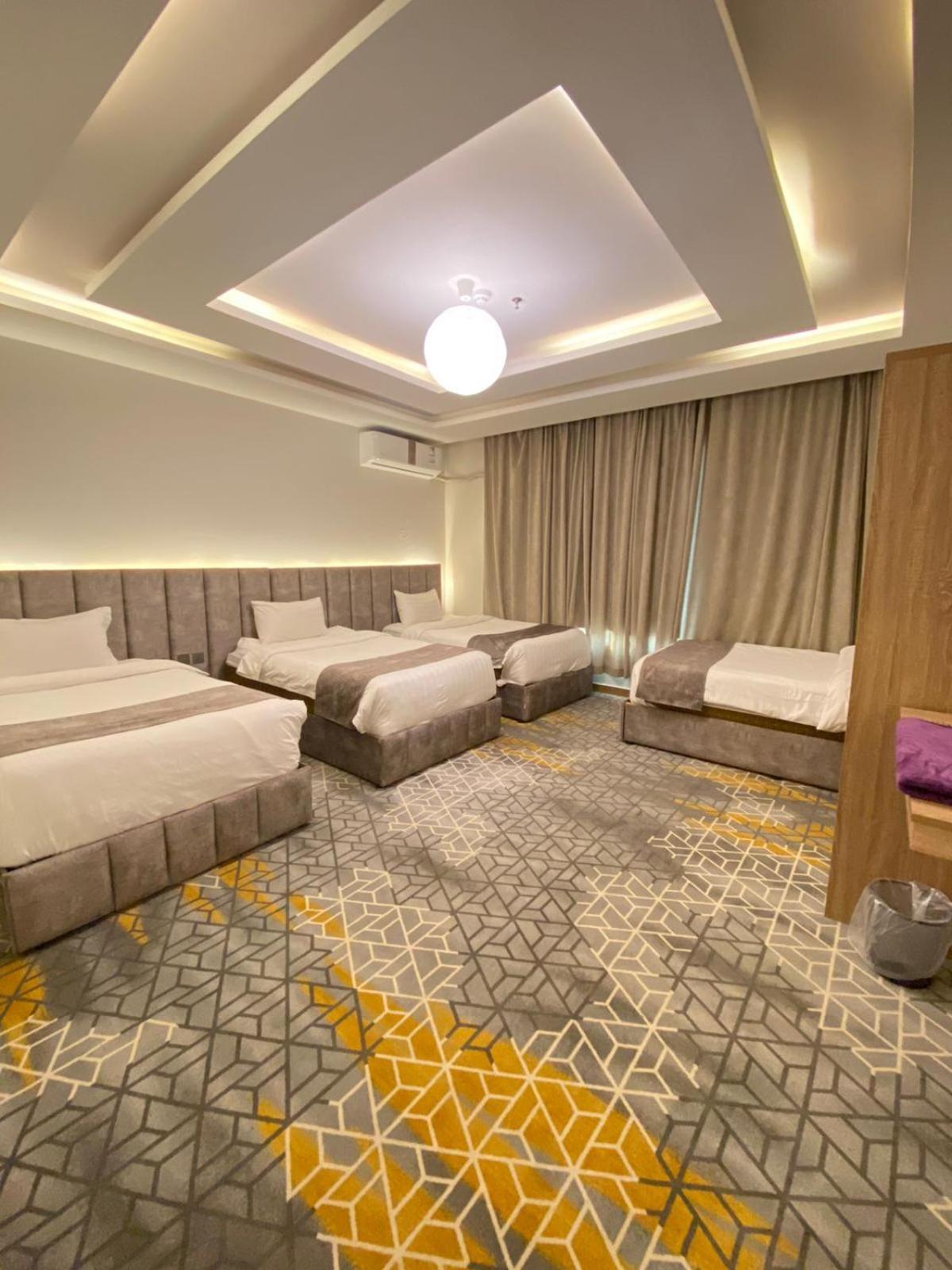 Golden Tulip Apartment *